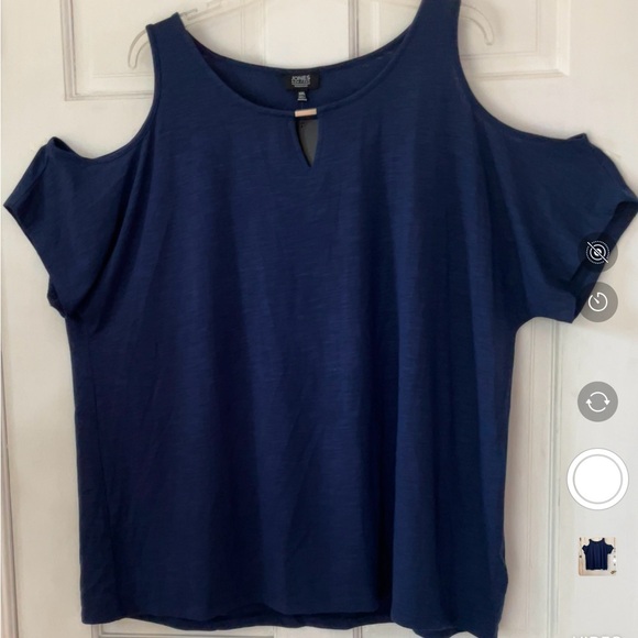 Jones New York Tops - NEW Blue Relaxed Cut Out t shirt with Short Sleeves